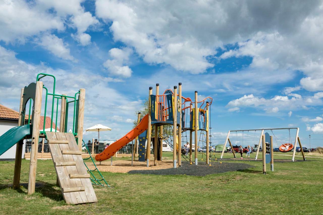 Camping Pods, Seaview Holiday Park Hotel Whitstable Exterior photo